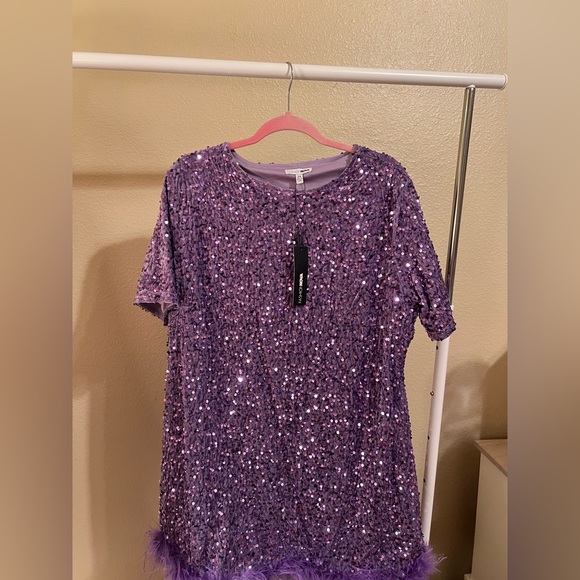 NWT FASHION NOVA SEQUIN T SHIRT DRESS - Picture 2 of 6